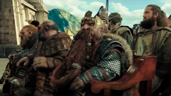 One last thing: thank god they incorporated multiple scenes with dwarves in this movie. I was terrified for a moment that Warcraft somehow did not connect to World of Warcraft.