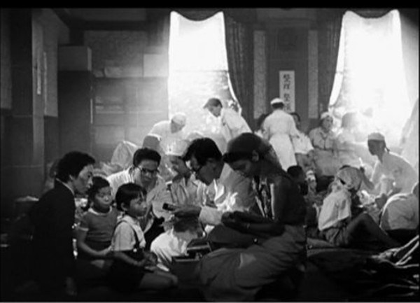 There are no scenes of the survivors suffering from radiation poisoning in this new movie. 